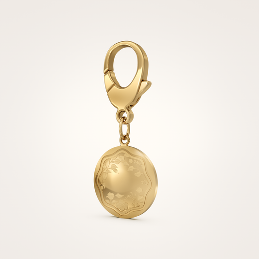 Taschenanhänger_Floral_26mm_18_Karat_Gelbgold